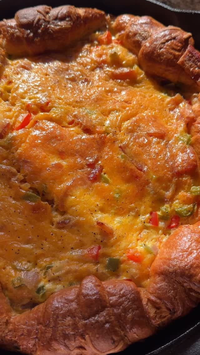 Croissant Breakfast Pie