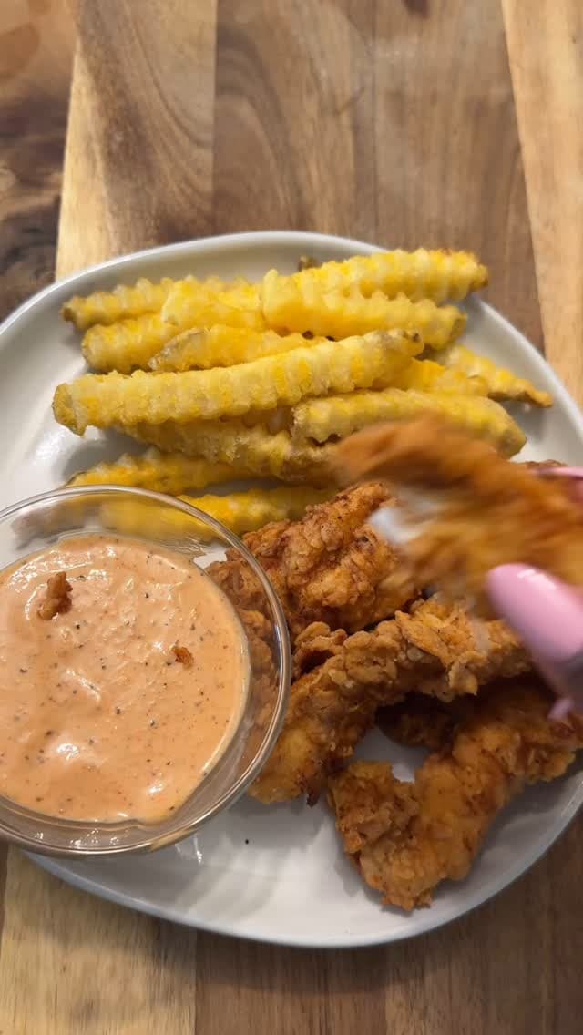 Homemade Raising Cane’s Chicken Fingers